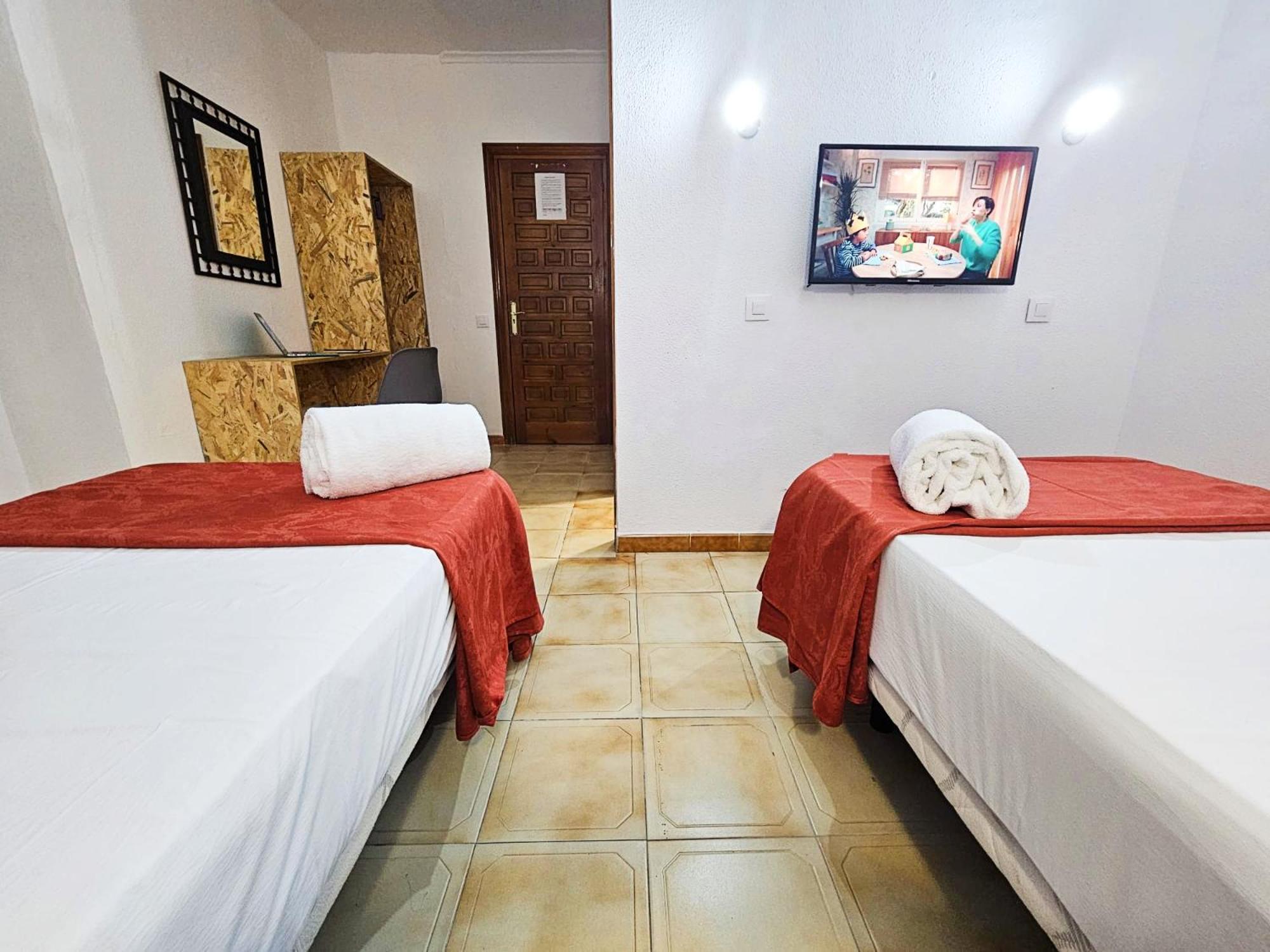 Hotel San Vicente - Centro Playa Conil De La Frontera Extérieur photo