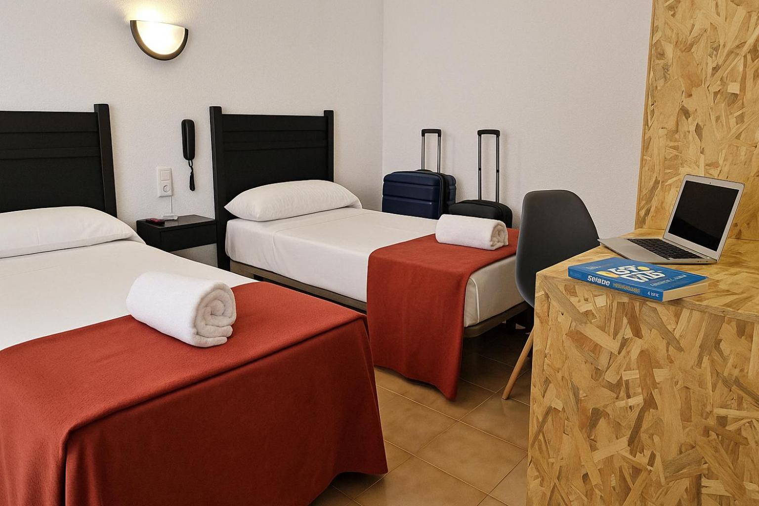 Hotel San Vicente - Centro Playa Conil De La Frontera Extérieur photo